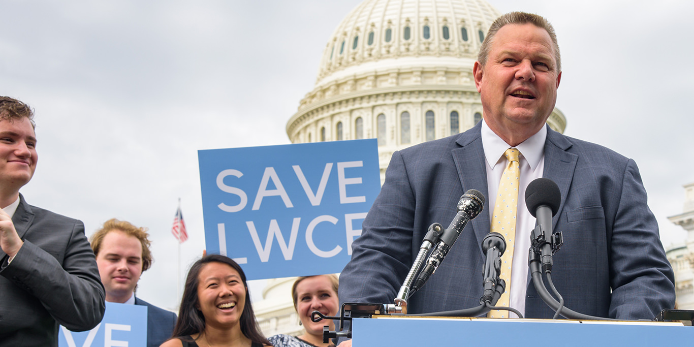 About Jon – Senator Jon Tester